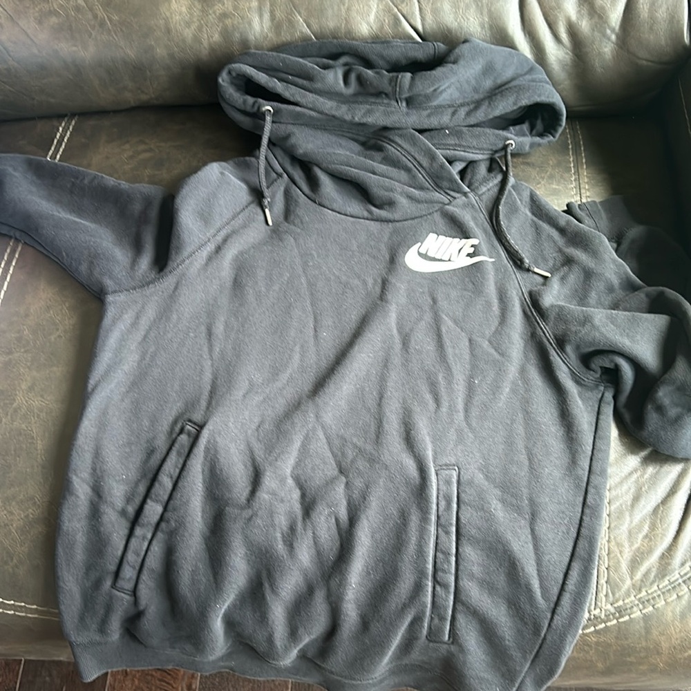 nike hoodie